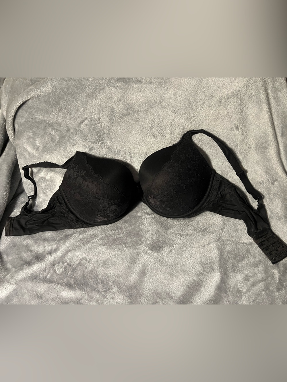 Victoria's Secret Black Lace Push-Up Bra